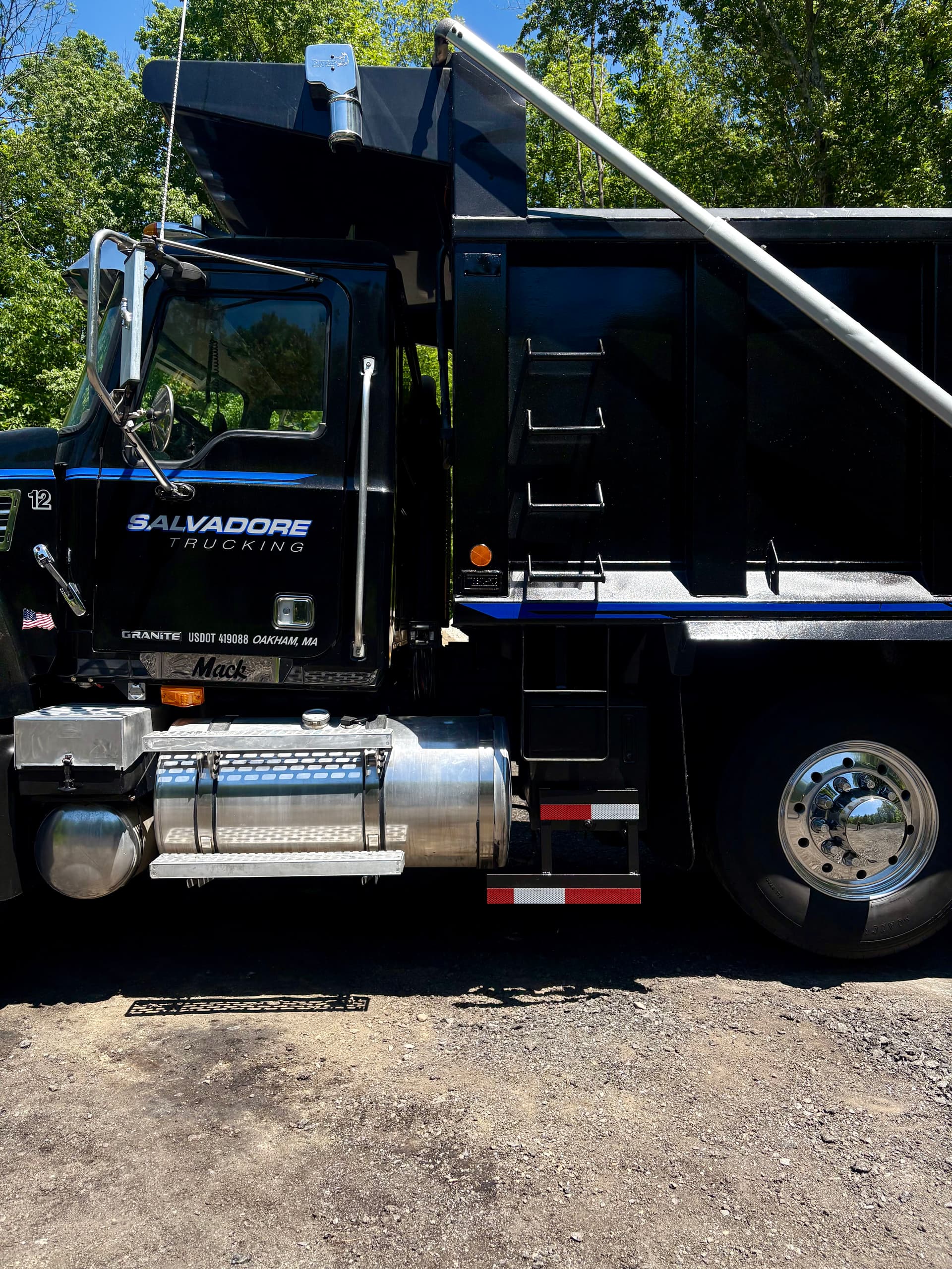 Gallery photos for Custom Lateral Protective Devices Fabricated for Salvadore Trucking: Image #1
