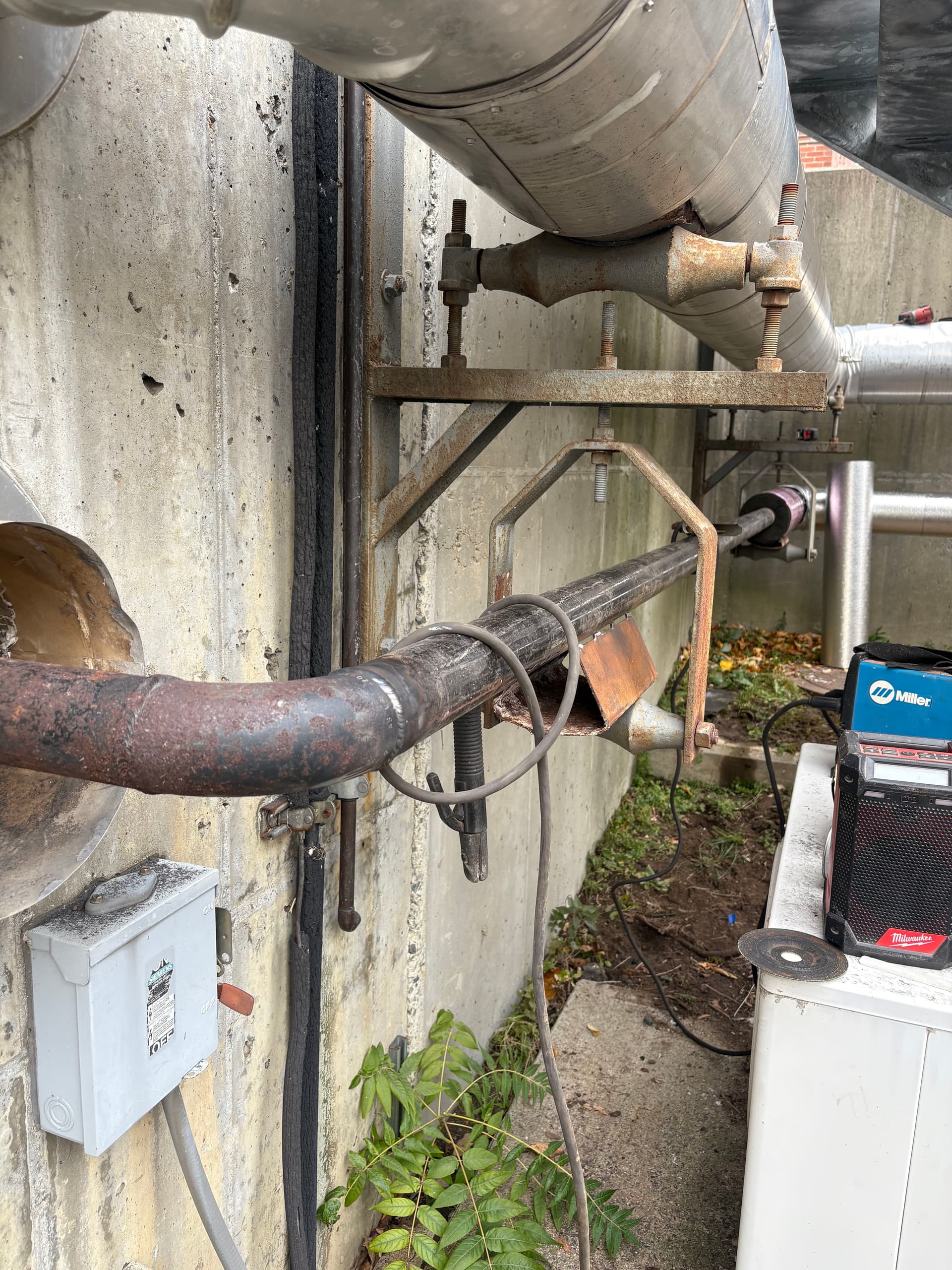 Mastering Precision with ASME Certified Pipe Welding