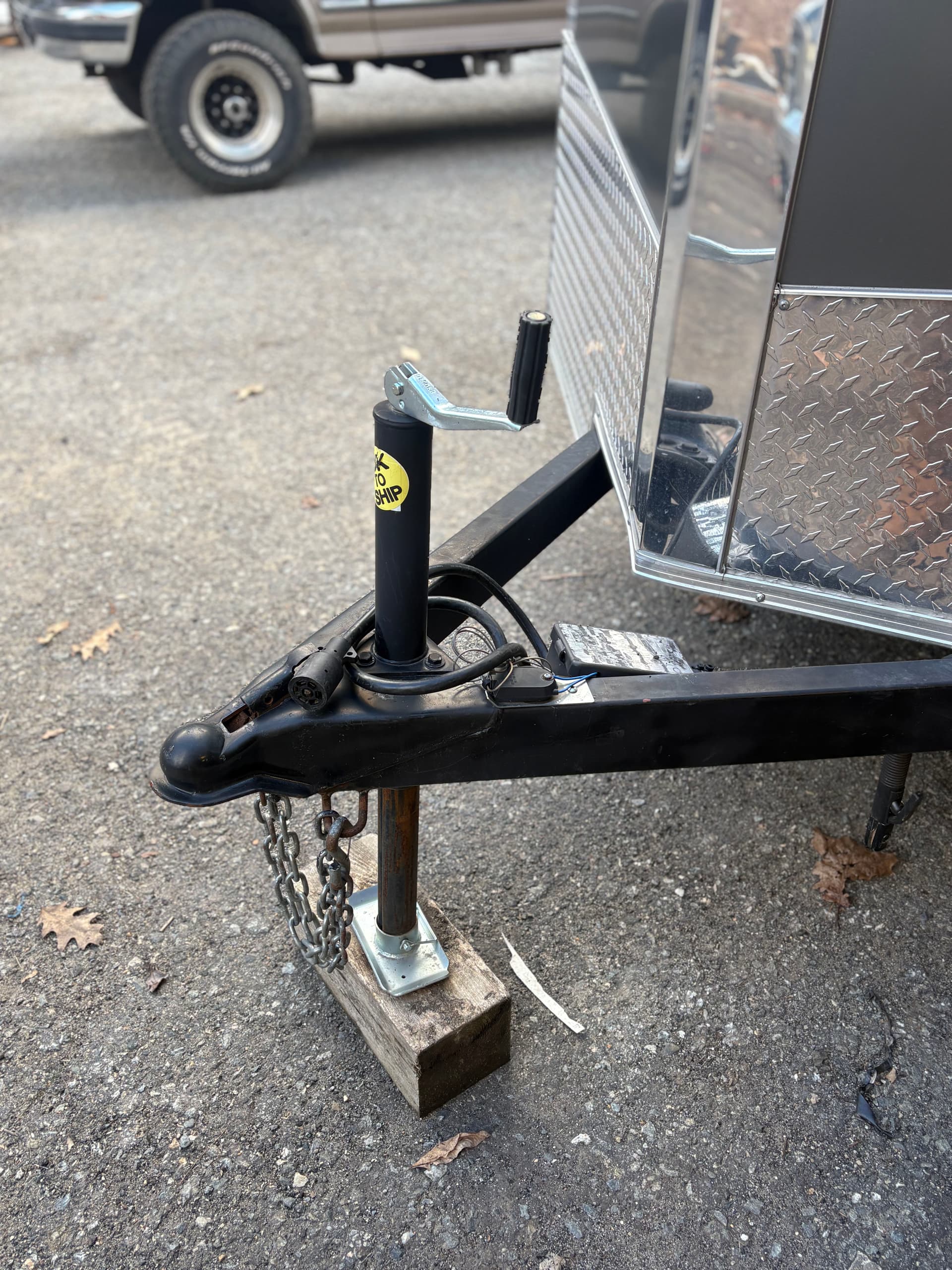 Gallery photos for Enhancing Trailer Functionality with Expert Welding: Image #2