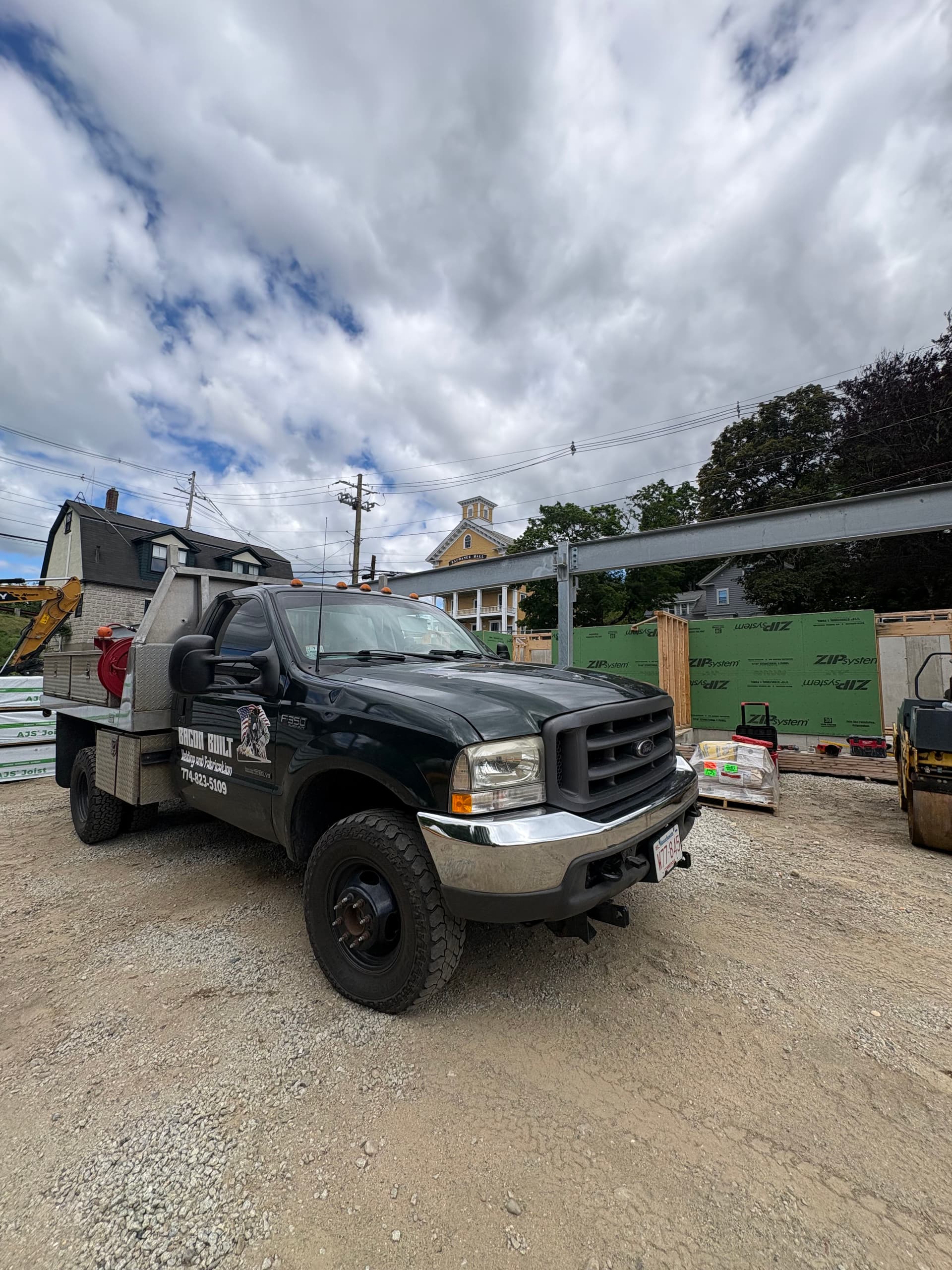 Gallery photos for Setting Steel Beams and Columns for a Condo Build in Acton: Image #1